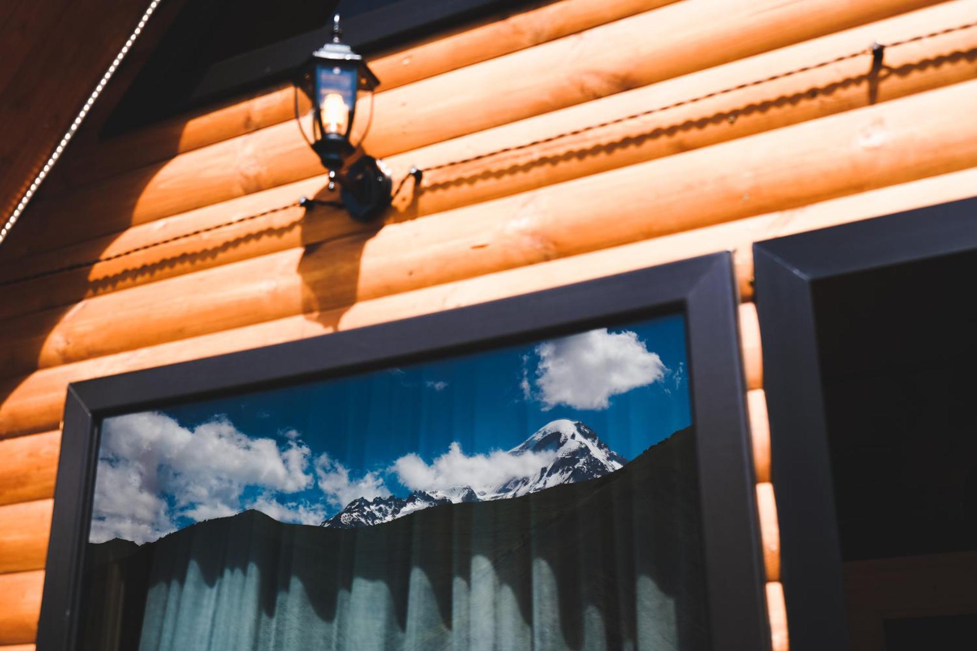 Traveler'S Cottages In Kazbegi Luaran gambar